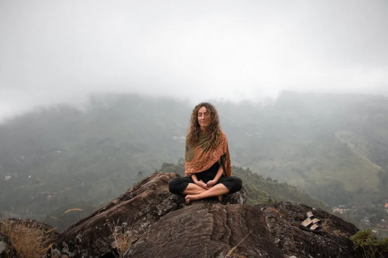 Don’t look away – Living mindfully now